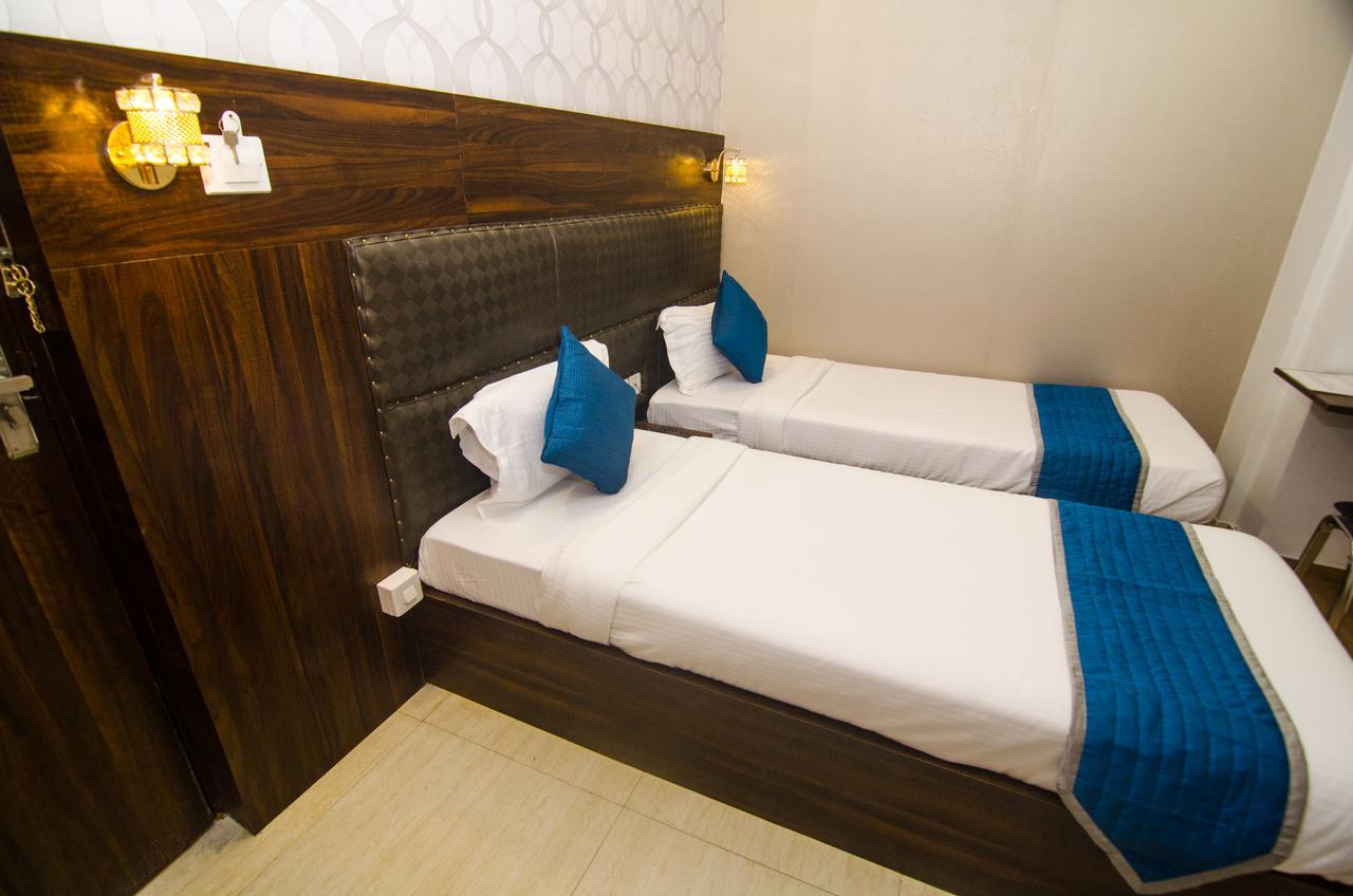 Hotel Q-Inn Kalkutta Kültér fotó