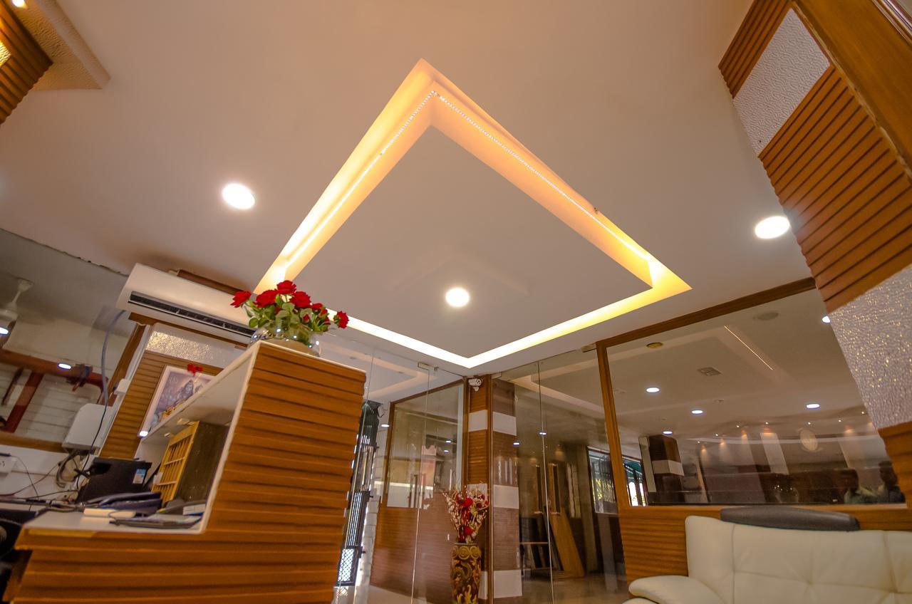 Hotel Q-Inn Kalkutta Kültér fotó